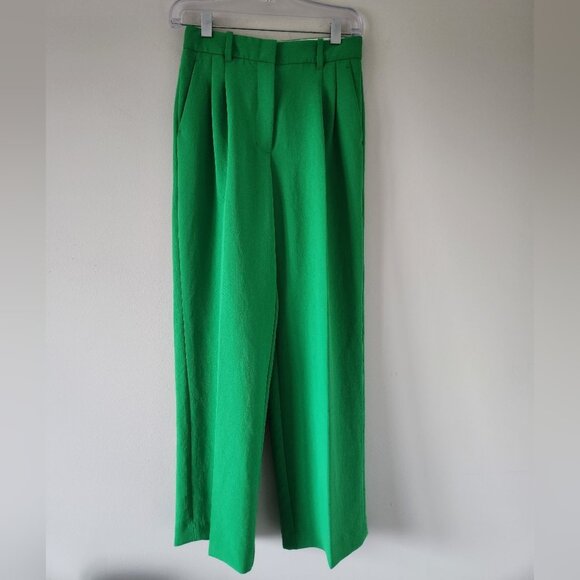 Aritzia Pants - ARITZIA | Wilfred wide leg pants trousers bright green sz 4